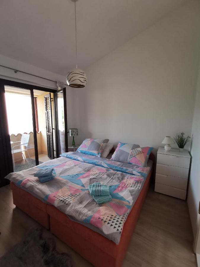 Apartmani Koin 메덜린 외부 사진