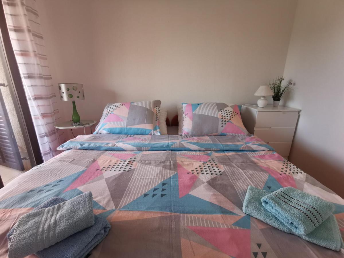 Apartmani Koin 메덜린 외부 사진