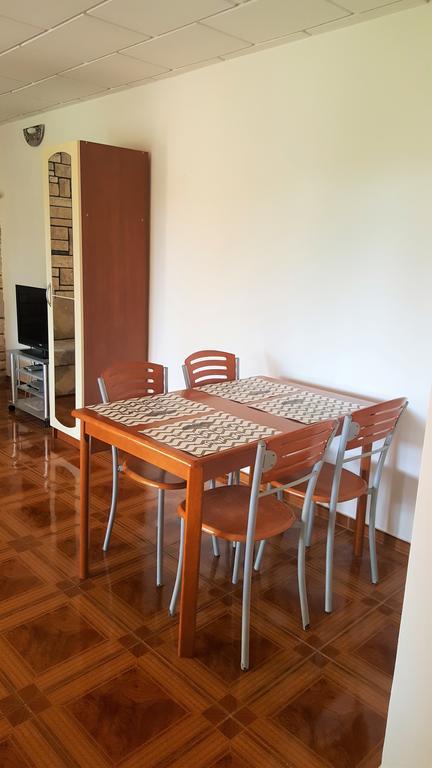 Apartmani Koin 메덜린 외부 사진